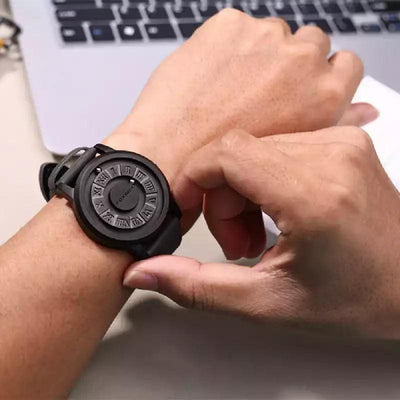 Montre à bille magnétique pour homme - FoxBox : Fusion de Technologie et d'Élégance - GIRRŌS